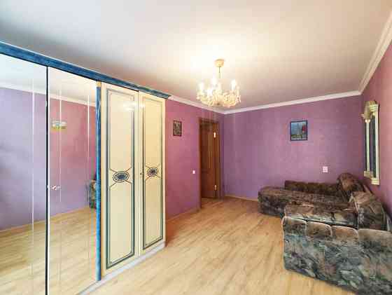 Продаж Квартира 2-кімнатна, 4/5 поверх на Віталія Скакуна вул., д. 9 Киев