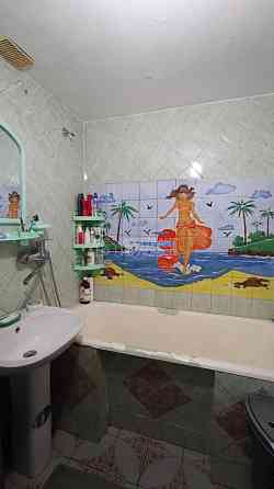 Продаж Квартира 3-кімнатна, 5/5 поверх на вул. надії Песочин