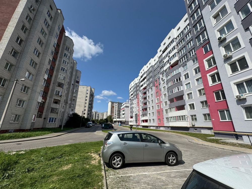 Продаж Квартира 3-кімнатна, 10/10 поверх на вул. Глинянський Тракт Львів - фото 1