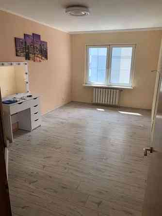 Оренда Квартира 3-кімнатна, 10/21 поверх на ул. Михаила Драгоманова Київ