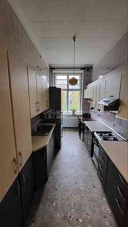 Продаж Квартира 2-кімнатна, 3/4 поверх на вул. Чичібабіна Харків