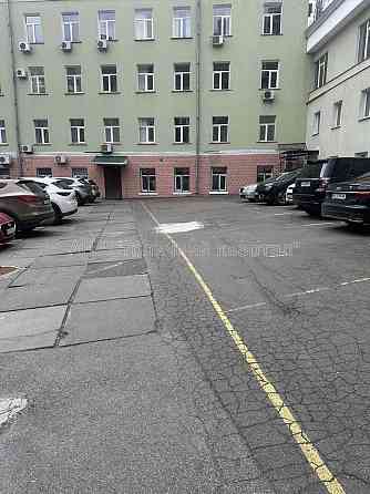 Оренда офісне приміщення на Олександра Кониського вул., 38 поверх - 3/5 Киев