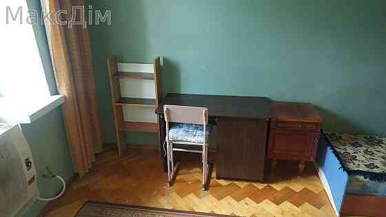 Оренда Квартира 3-кімнатна, 2/2 поверх на вул. Микулинецька Тернопіль