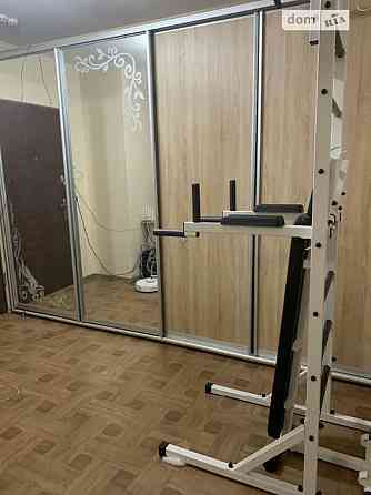 Оренда Квартира 1-кімнатна, 18/25 поверх на ул. Урловская Київ