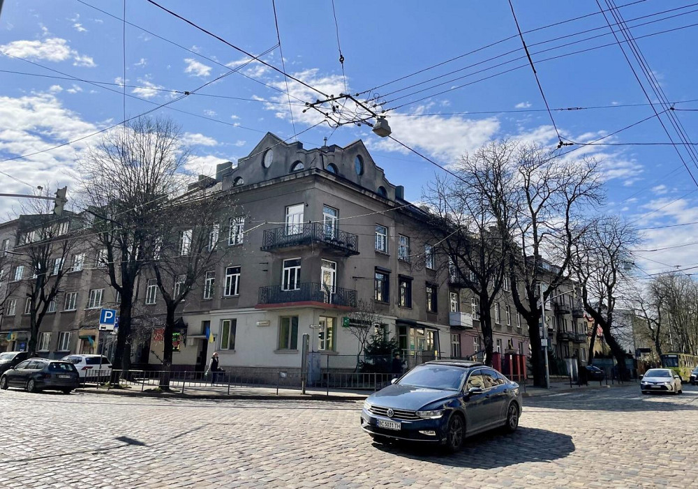 Продаж Квартира 4-кімнатна, 3/4 поверх на вул. Мельника Андрія Львів - фото 15