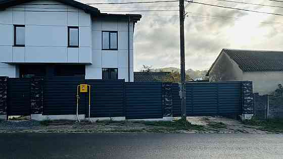 Продаж 2-поверховий  з ділянкою 2.7 сот 104.8 кв.м 4 кімн. на Є. Коновальця вул. Бирки (Жовкивський район)
