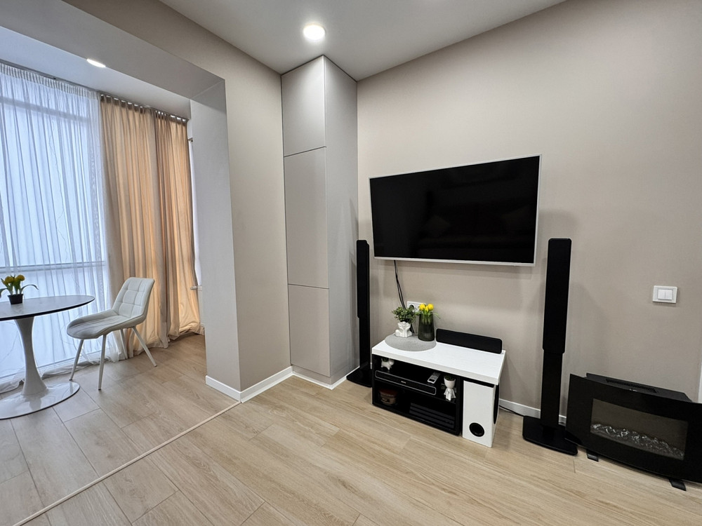 Продаж Квартира 1-кімнатна, 11/12 поверх на Победы наб., 44 Дніпро - фото 2