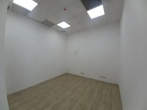 Сдаётся Офисные помещения площадь 128 кв.м  Днепр Кельнський бульвар Днепр