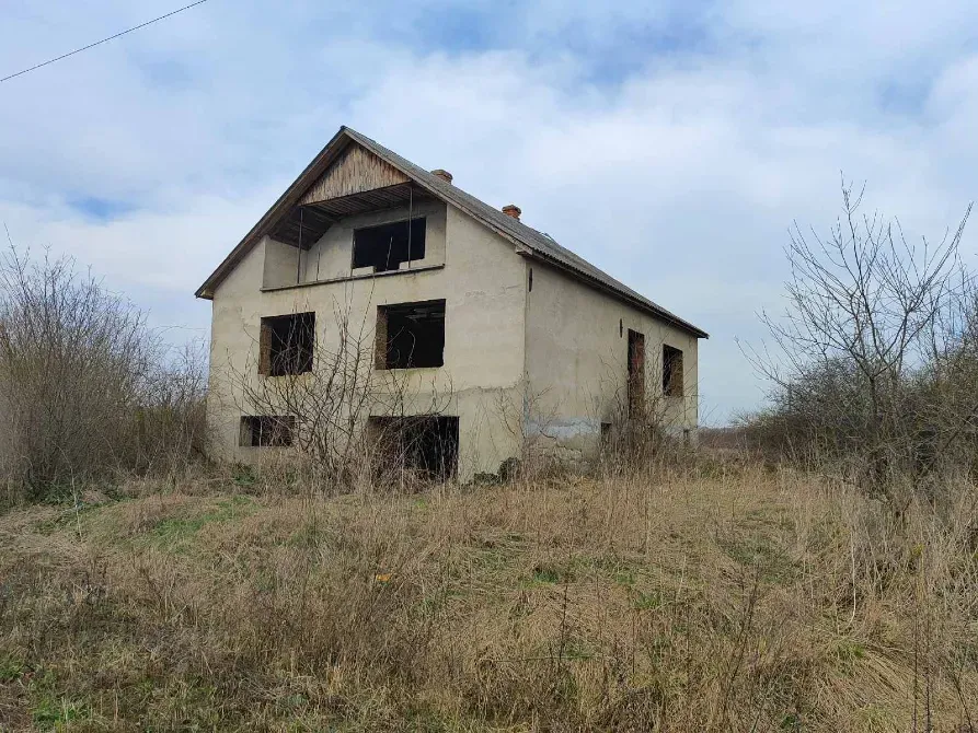 Продажа 2-этажный Дом с участком 15 сот 240 кв.м 4 комн. на Яноша Араня Тисаашвань - изображение 6