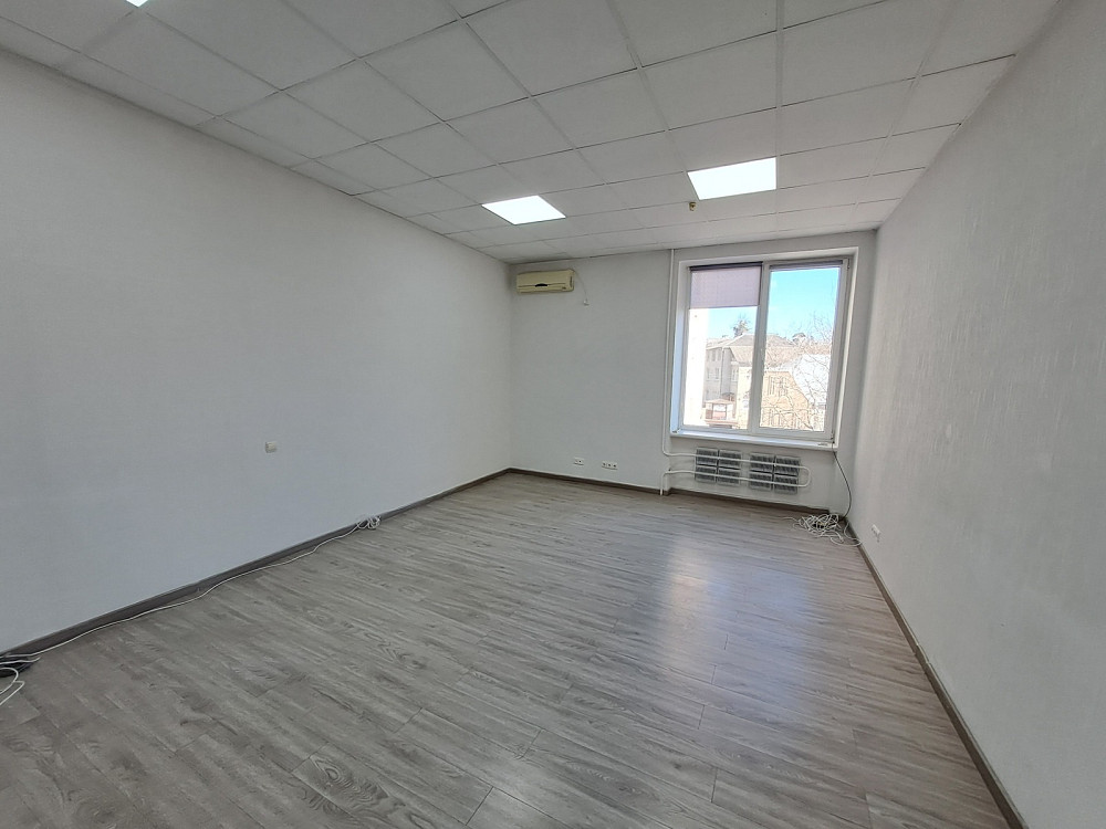 Оренда приміщення вільного призначення на Крушельницької С. вул., 1 поверх - 3/6 Тернопіль - фото 3