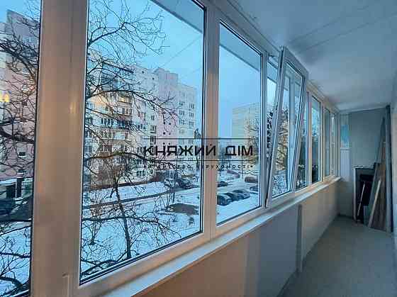 Оренда Квартира 2-кімнатна, 3/9 поверх на Васильковская ул. Киев