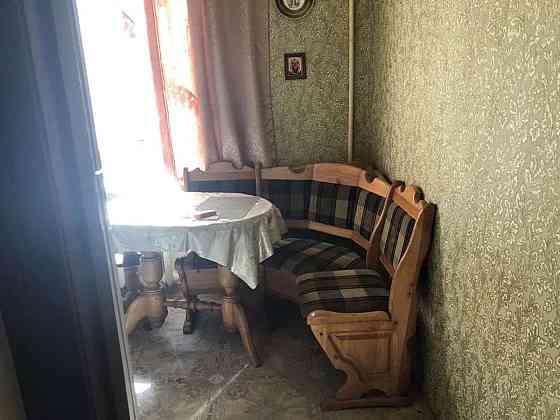 Оренда Квартира 3-кімнатна, 1/2 поверх на ул. Академика Грекова Kiev