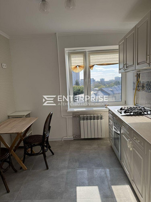 Продаж Квартира 2-кімнатна, 8/10 поверх на вул. Леси Украинки Київ - фото 1