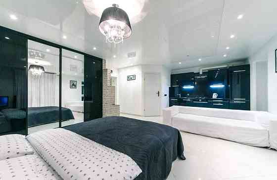 Продаж Квартира 1-кімнатна, 5/10 поверх на Рибальська вул., д. 8 Киев