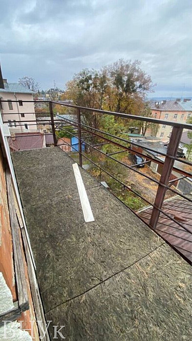 Продаж Квартира 6-кімнатна, 3/3 поверх на Сковороди Чернівці - фото 7