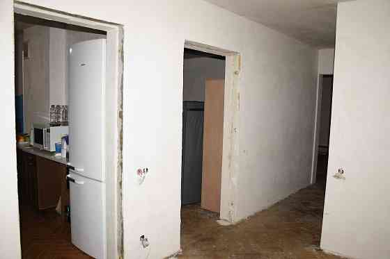 Продаж Квартира 2-кімнатна, 4/22 поверх на Володимира Івасюка вул., д. 16б Kiev