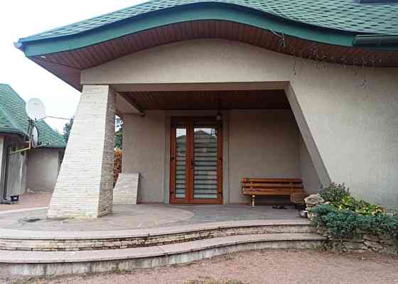 Продаж 2-поверховий Будинок з ділянкою 15 сот 184 кв.м 4 кімн. на Гуйва Zhytomyr