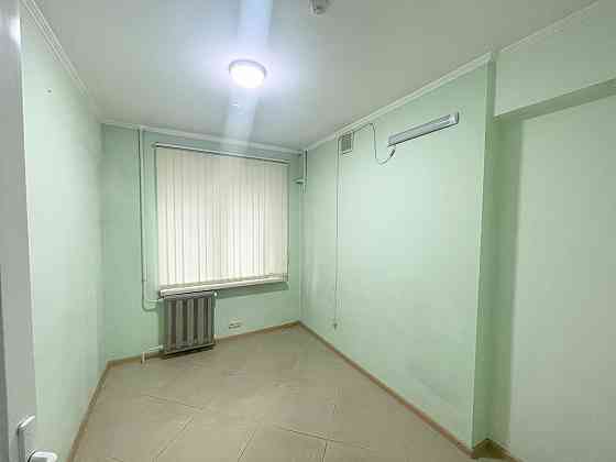 Продаж комерційне приміщення на просп. Академика Глушко, 16 приміщень - 3, поверх - 1 Одеса