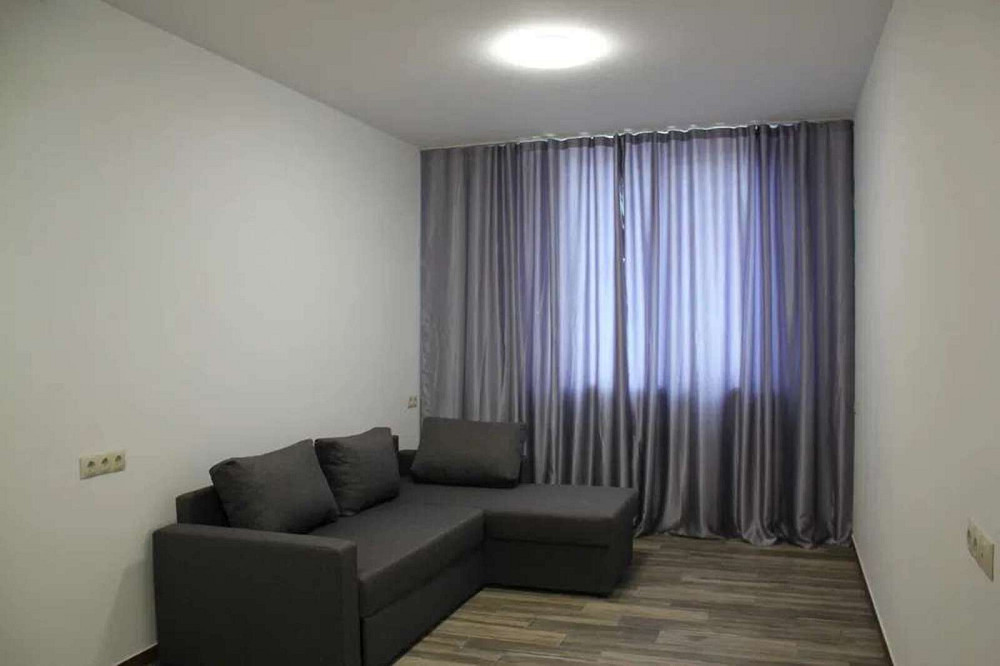 Оренда Квартира 1-кімнатна, 20/25 поверх на пл. Дарницкая Київ - фото 1