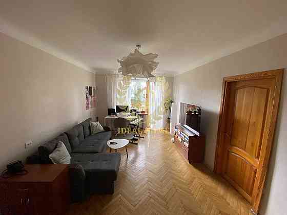 Продаж 4к. квартири Святошинський район Киев