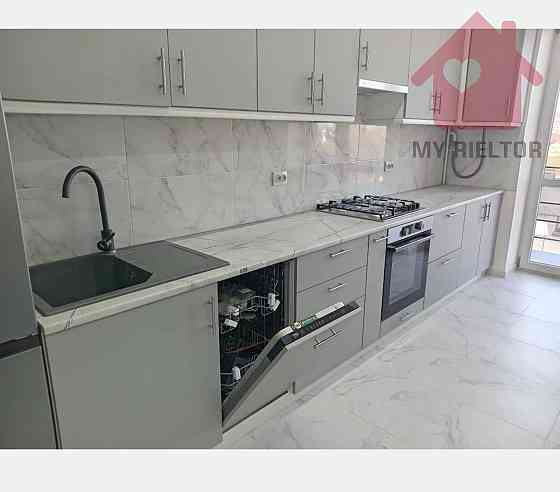 Продаж Квартира 1-кімнатна, 4/5 поверх на Єньковська Uzhhorod