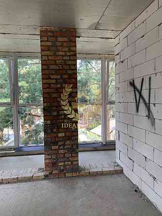 Продаж Квартира 1-кімнатна, 4/4 поверх на Радистов ул., 24 Киев