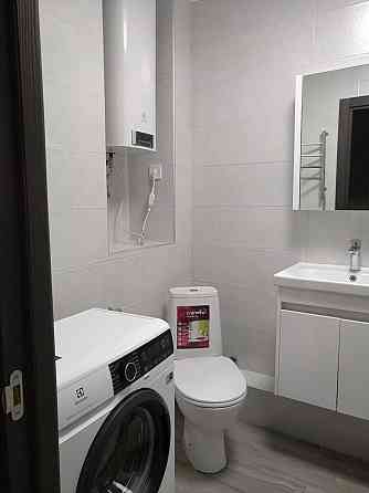 Оренда Квартира 1-кімнатна, 25/26 поверх на ул. Михаила Донца, 2б Київ