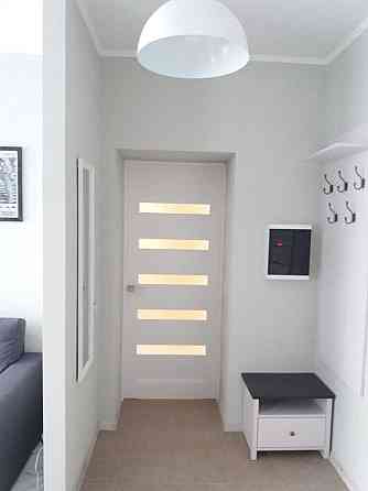 Оренда Квартира 1-кімнатна, 3/10 поверх на вул.Алімпія Галика, 75 Kiev