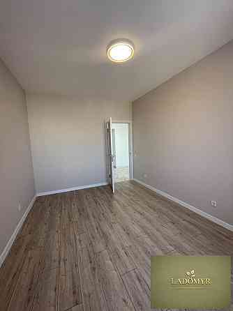 Продаж Квартира 1-кімнатна, 10/14 поверх на вул. Біла Рівне