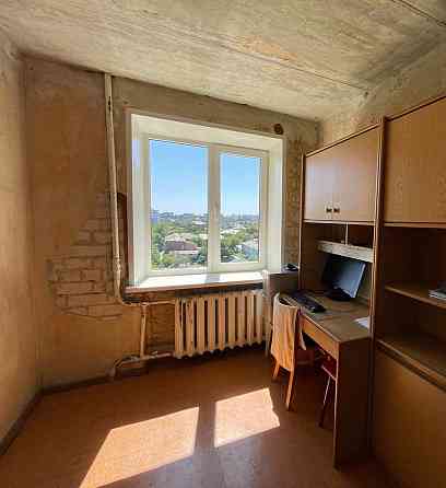 Продаж Квартира 3-кімнатна, 10/10 поверх на Грушевского, 14 Днепр