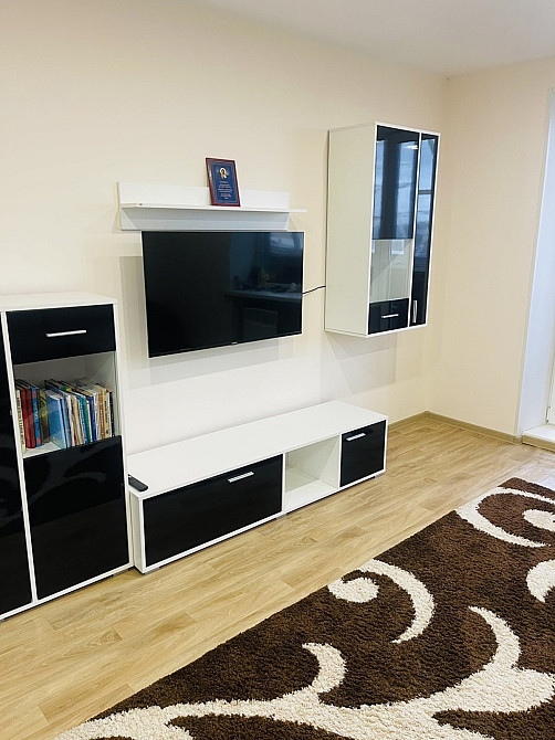 Продаж Квартира 4-кімнатна, 8/9 поверх на Сухомлинского, 68 Дніпро - фото 2