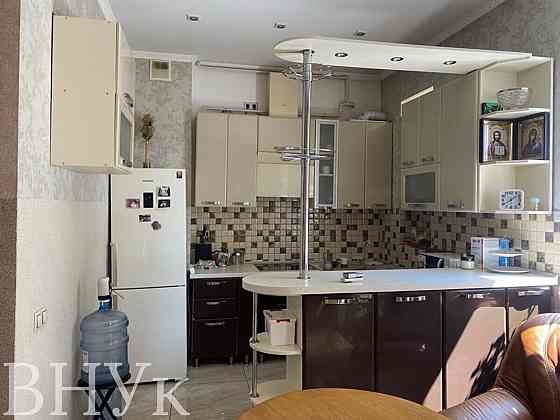 Продаж Квартира 1-кімнатна, 2/3 поверх на Робоча, 8 Uzhhorod