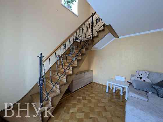 Продаж Квартира 4-кімнатна, 5/6 поверх на вул. Вербицького М. Тернопіль