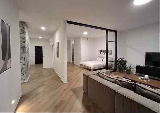 Оренда Квартира 3-кімнатна, 19/24 поверх на улица Антонова Авиаконструктора, д.2 Киев