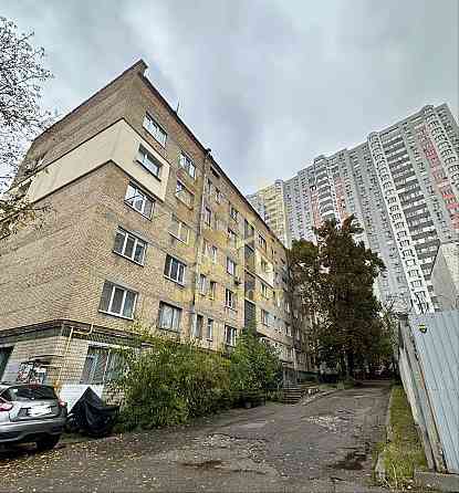 Продаж Квартира 1-кімнатна на Юлии Здановской ул., 34/2 Киев