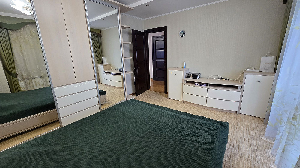 Продаж Квартира 3-кімнатна, 15/30 поверх на Дніпровська наб. вул., д. 1 Київ - фото 2