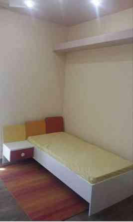 Продаж Квартира 4-кімнатна, 12/21 поверх на Чорновола вул., д. 25 Київ