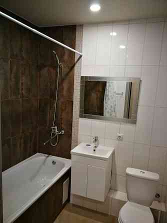 Оренда Квартира 1-кімнатна, 27/27 поверх на Стеценко ул., 75а Київ