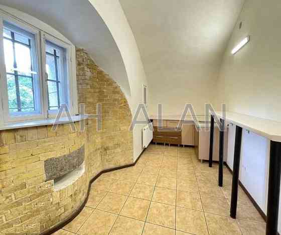 Оренда офісне приміщення на Рибальська вул., 22 приміщень - 7, поверх - 2/3 Київ