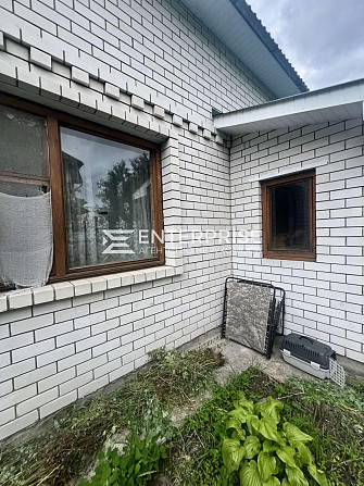 Продаж 2-поверховий  з ділянкою 6 сот 105 кв.м 4 кімн. на Центральная вул. Kiev - photo 14