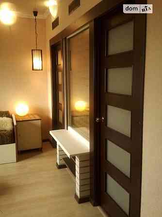 Оренда Квартира 2-кімнатна, 22/22 поверх на Голосіївська, 13а Київ