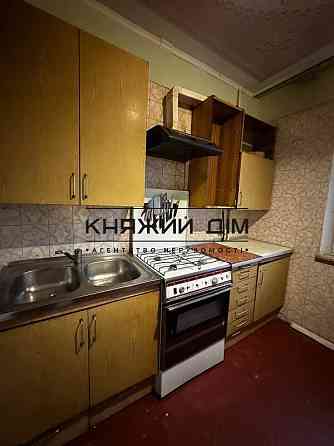 Продаж Квартира 3-кімнатна, 7/9 поверх на Здолбуновская ул. Kiev