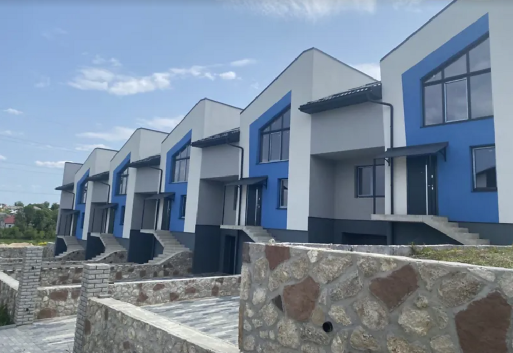 Продаж 2 поверхового таунхауса з ділянкою на 2 сотки, 147 кв. м, 5 кімнат, Байківці Байківці - фото 2