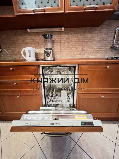 БЕЗ КОМІСІЇ! Оренда 3 -к. кв. студія метро Майдан Незалежності по вул. Михайлівській . №: 11203791 Київ - фото 15