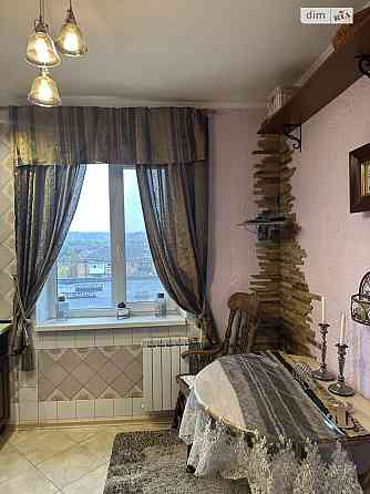 Продаж Квартира 2-кімнатна, 6/10 поверх на Юлії Здановської вул. (Михайла Ломоносова), 8 Київ