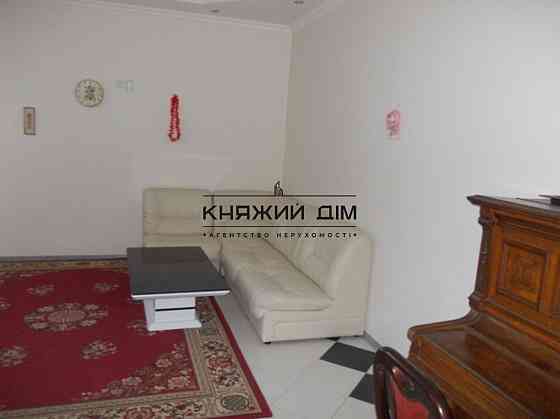 Продажа 3-х этажного дома на Осокорках. № 2211540 Киев