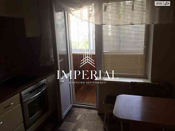 Продаж Квартира 2-кімнатна, 1/16 поверх на вул. Ревуцького Киев