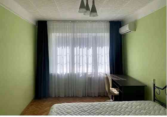 Продаж Квартира 2-кімнатна, 2/5 поверх на улица Деревлянская (Якира), д.16/18 Kiev