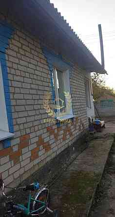 Продаж Будинок 4-кімнатний на Харьковская ул., 37 