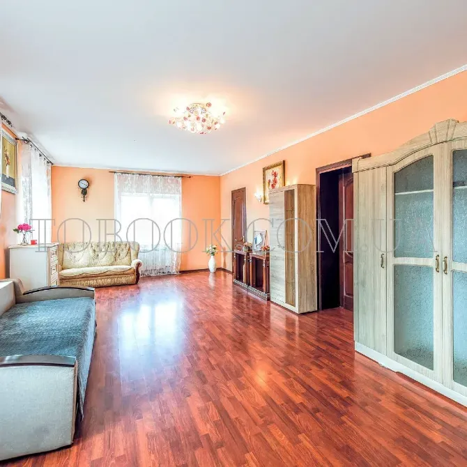 484 A Two-story villa for rent with a swimming pool Kiev - photo 9